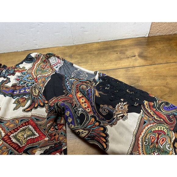 Calessa Tunic XL Floral Shoulder Show Embroidered Boho Top - Picture 13 of 14